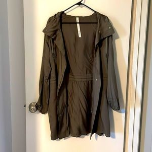 Lululemon mid thigh jacket